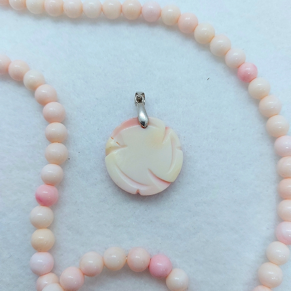 🐚 S925 Queen Conch "Carved" Rose Pendants - Picture 3 of 4